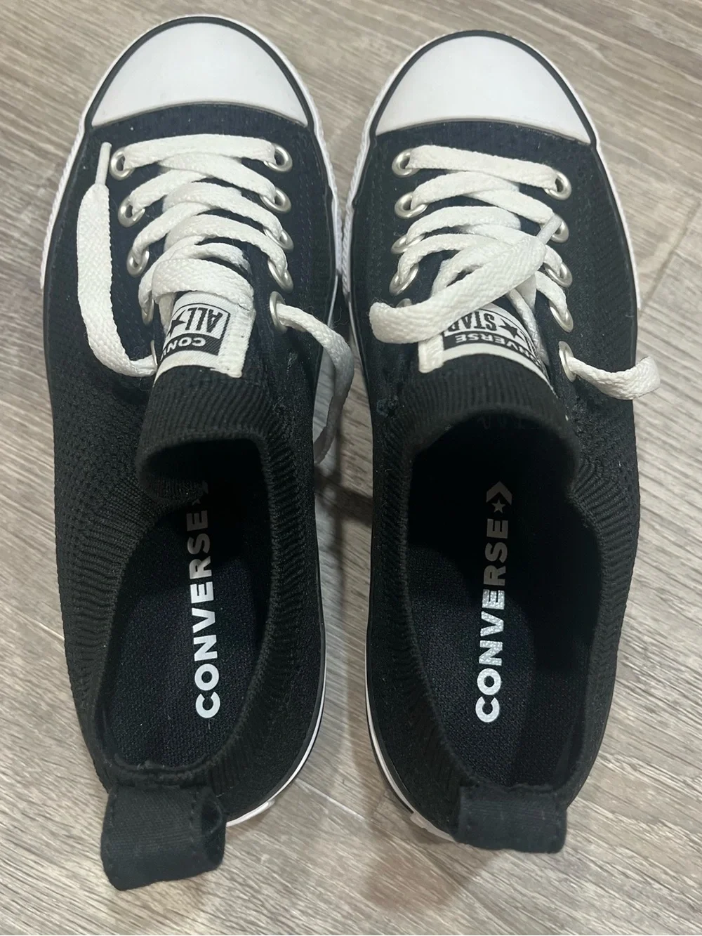 Converse Low Top Sneakers - Black & White